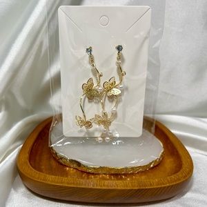 Butterfly Pearl Dangle Earrings